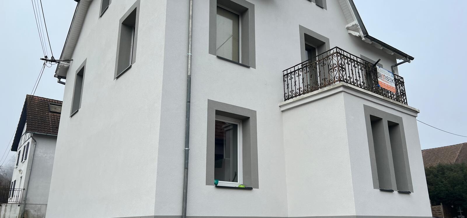 Isolation extérieure des murs à Seppois-le-Bas : modernité et performance énergétique pour un immeuble collectif Montbéliard