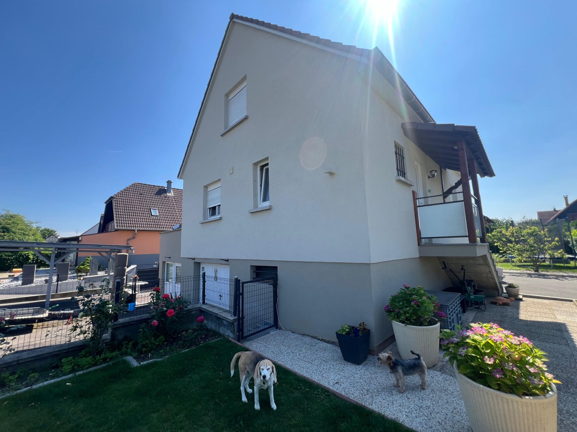 Réalisation à Wittenheim – Ravalement en système D3 armé, enduit siloxane et lavage de toiture Wittenheim 1
