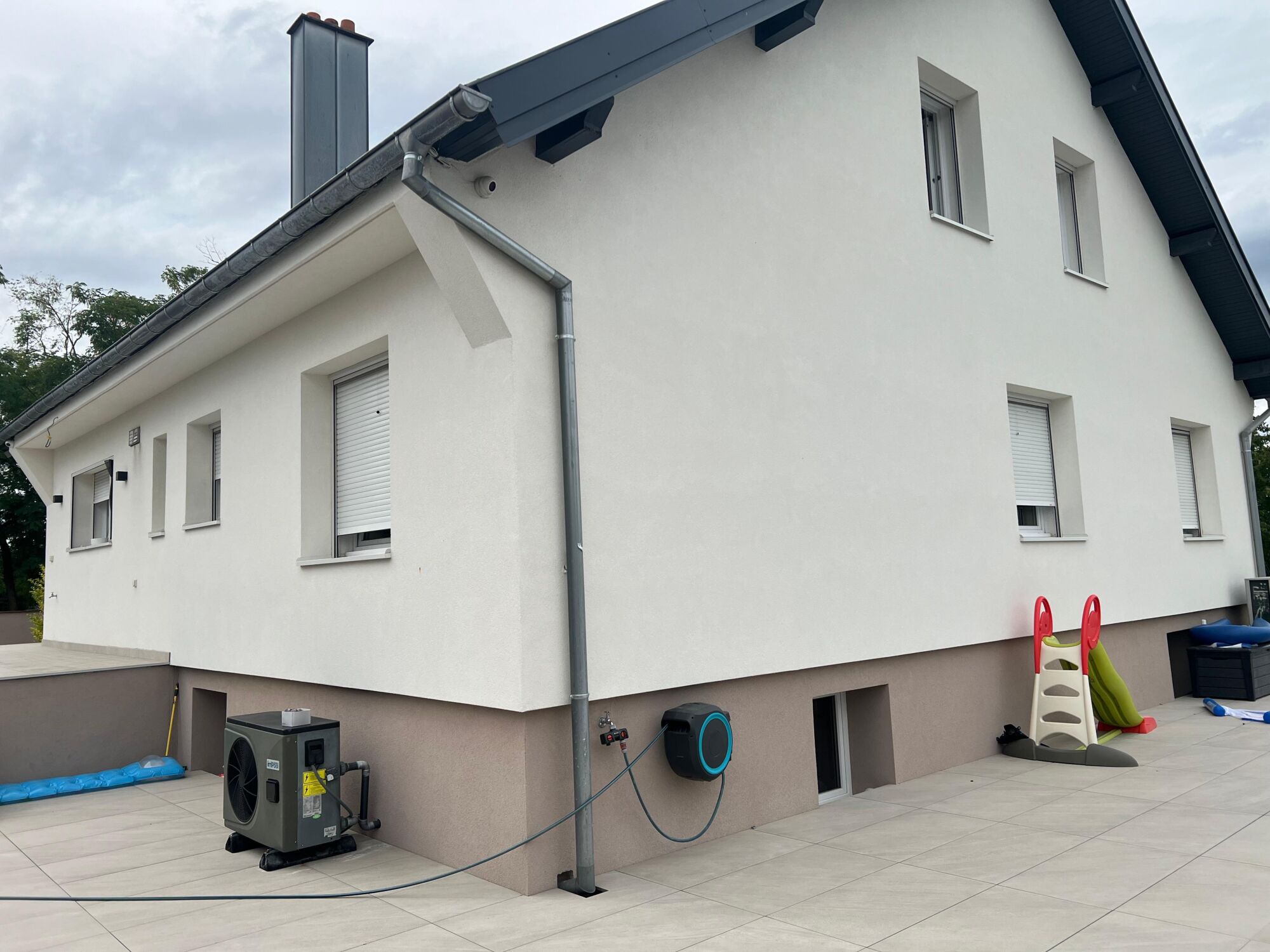 WHATSAPP IMAGE 2025 07 25 A 09.51.07_CA599263 | Simsek Façades Isolation thermique par l’extérieur à Baldersheim avec habillage du débord de toit Wittenheim 0