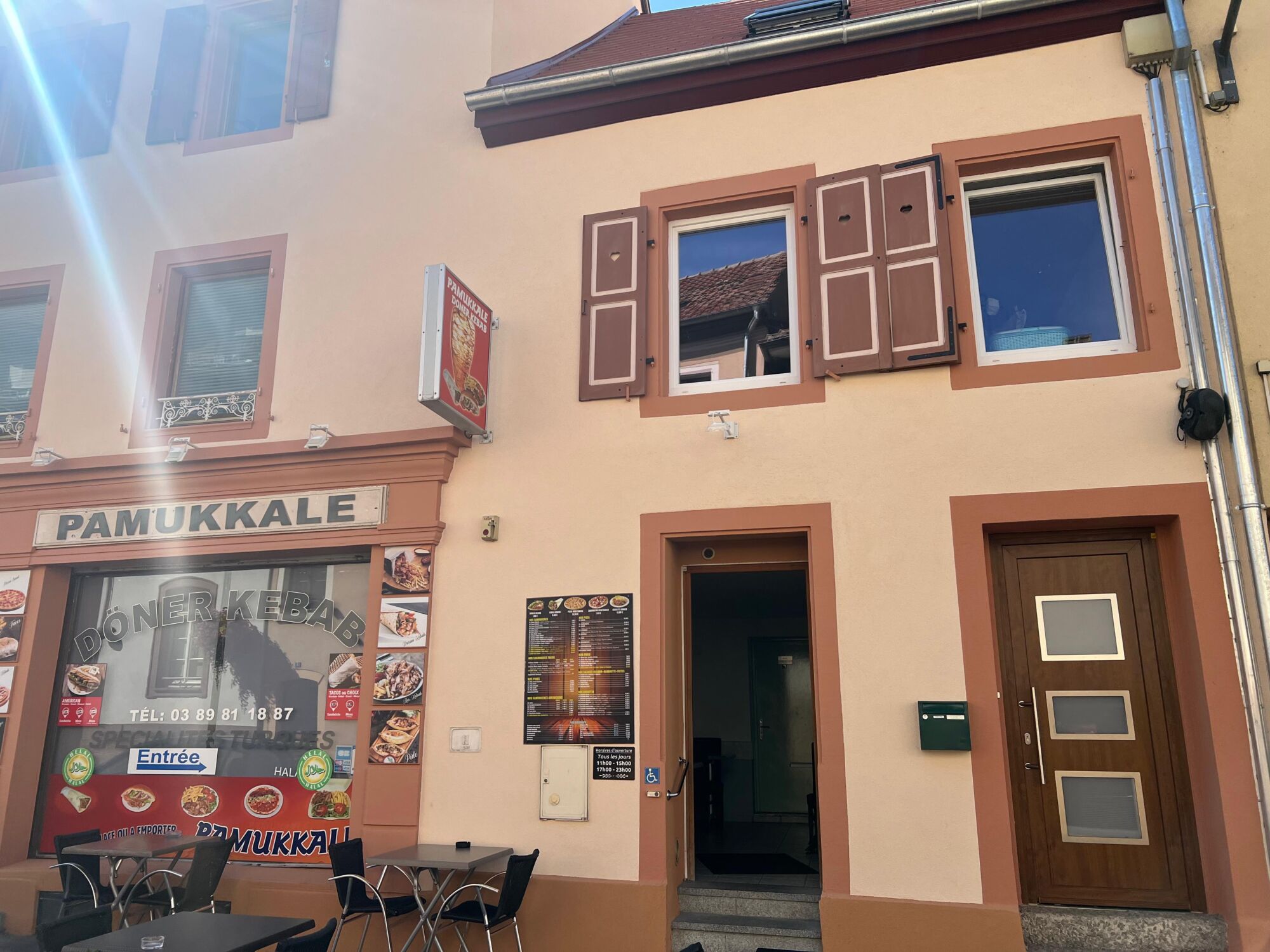 Ravalement de façade d’un immeuble au centre-ville d’Ensisheim Guebwiller