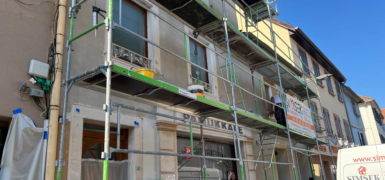 WHATSAPP IMAGE 2025 08 26 A 17.23.18_292816A8 1600X750 | Simsek Façades Pourquoi l’isolation des murs par l’extérieur est une priorité avant l’hiver ? Rixheim
