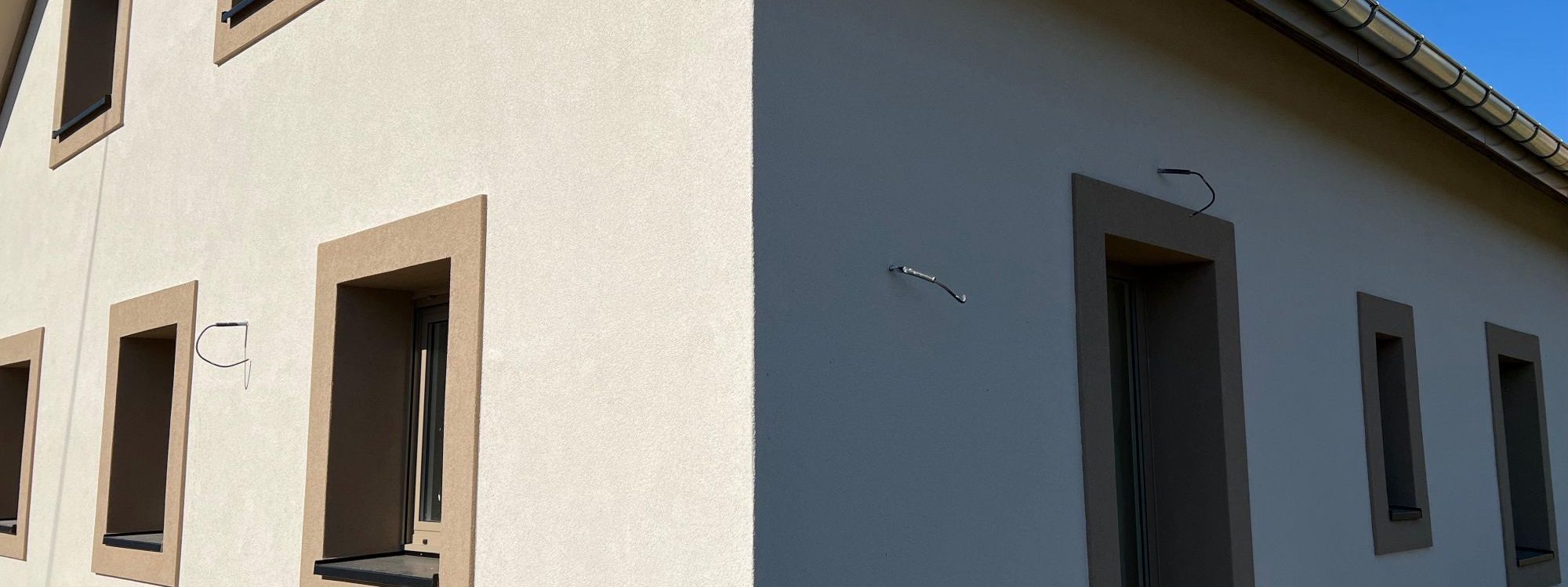 Travaux d&rsquo;isolation ext&eacute;rieure des murs d&rsquo;une maison &agrave; Rouffach : un confort durable sign&eacute; SIMSEK Fa&ccedil;ades Wittenheim