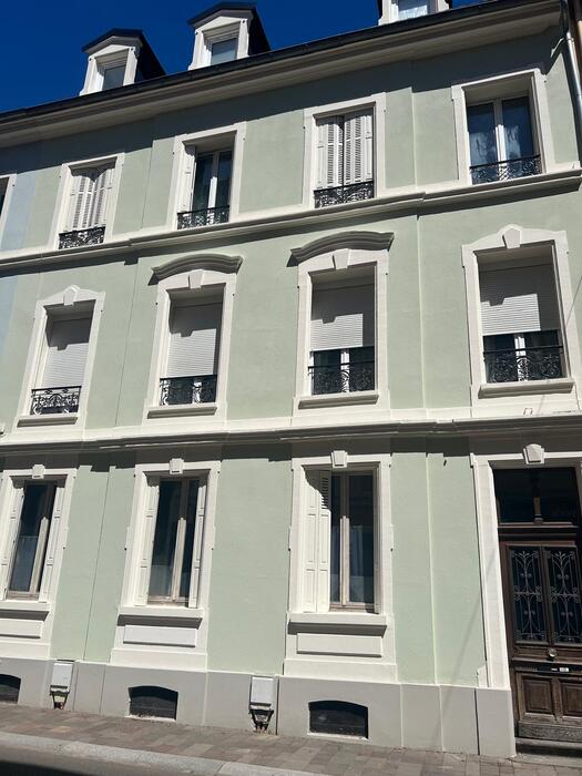 PEINTURE EXTERIEURE MULHOUSE SIMSEKFACADES | Simsek Façades Peinture extérieure d’un immeuble en copropriété : rénovation de façade réalisée par SIMSEK Façades Mulhouse 1