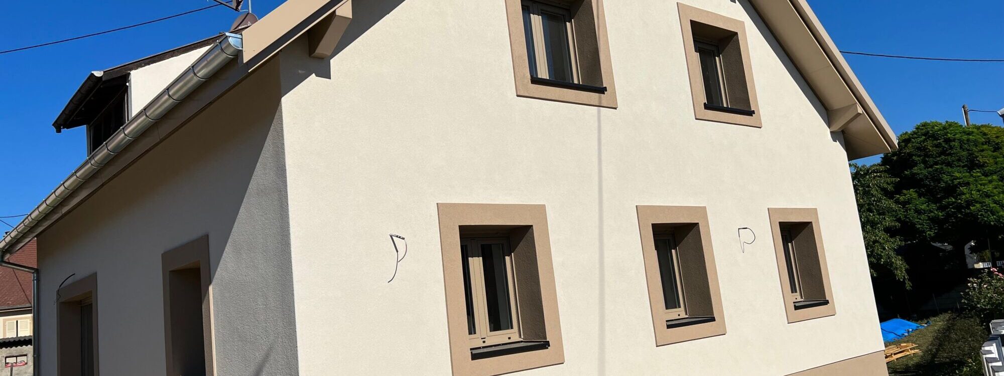 Isolation ext&eacute;rieure des murs &agrave; Rouffach : un chantier performant et esth&eacute;tique sign&eacute; SIMSEK Fa&ccedil;ades Montb&eacute;liard