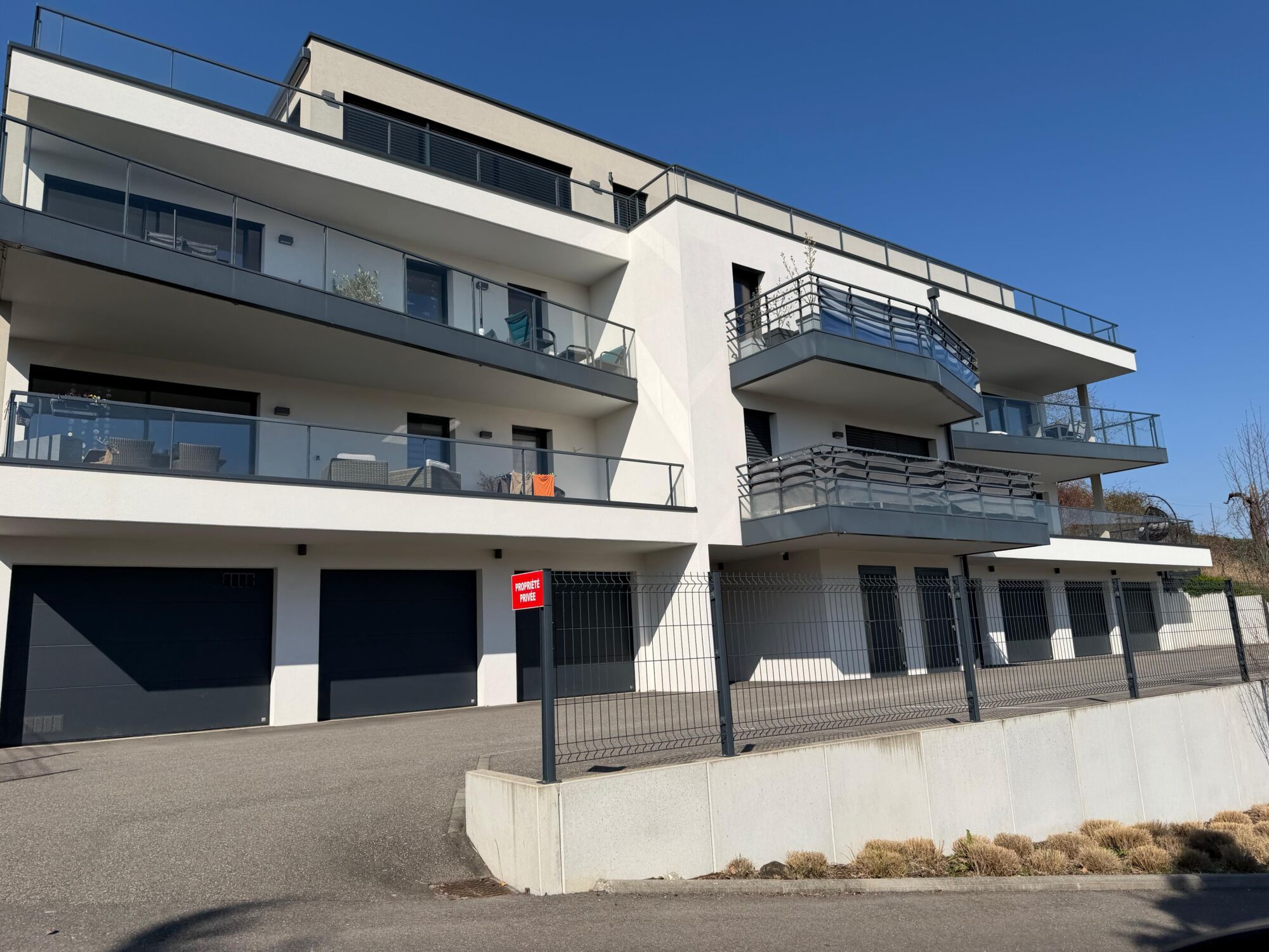 Ravalement de fa&ccedil;ade &agrave; Hagenthal-le-Haut : un chantier durable sign&eacute; SIMSEK Fa&ccedil;ades Audincourt