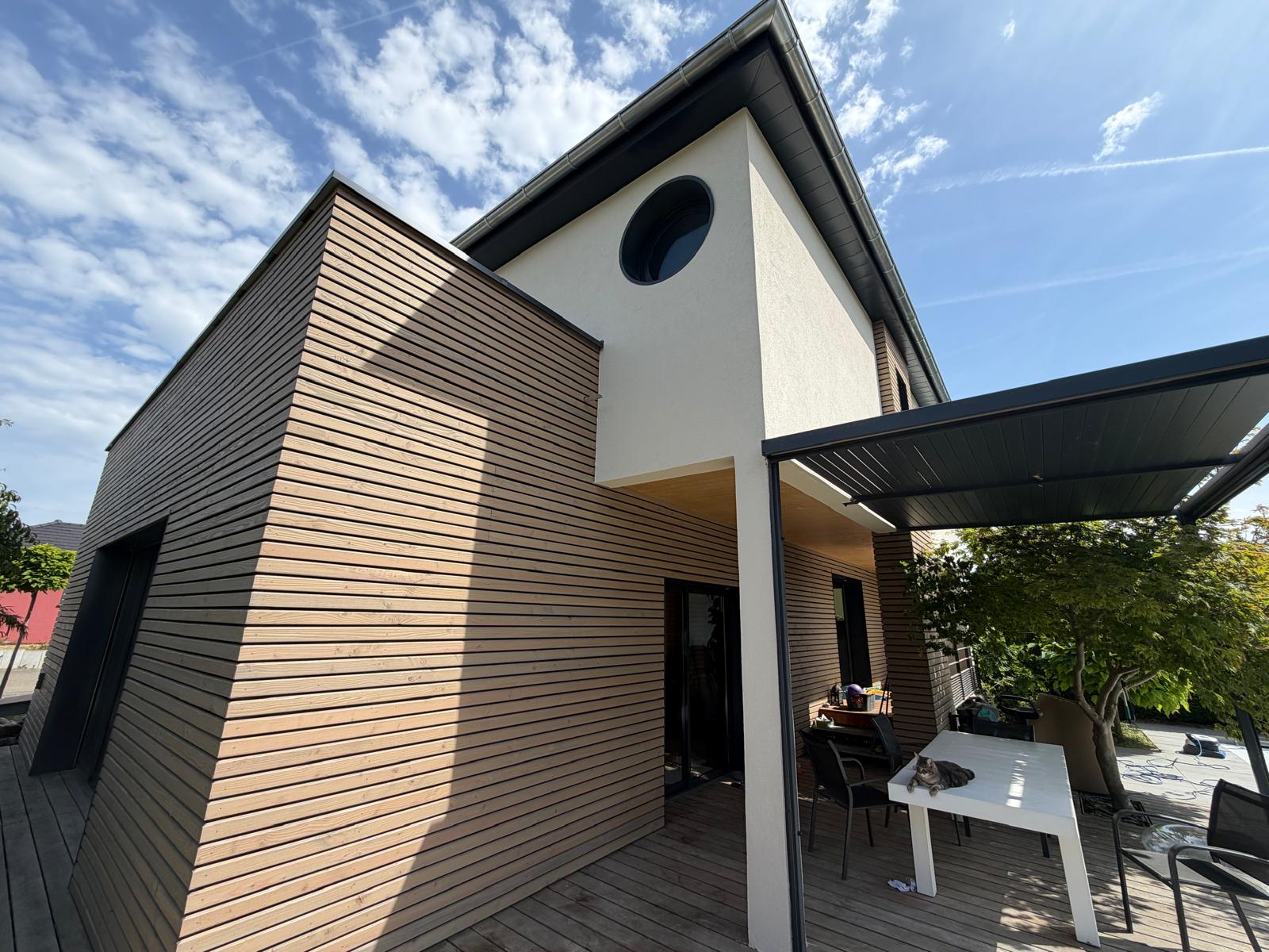 Ravalement de fa&ccedil;ade &agrave; Schlierbach : r&eacute;novation d&rsquo;une maison individuelle avec syst&egrave;me D3 arm&eacute; et finition siloxane Saint-Louis